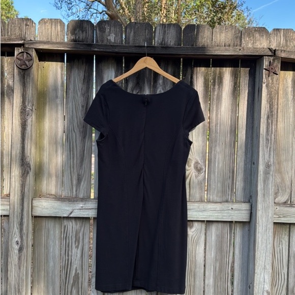 Black Dress - Picture 5 of 7